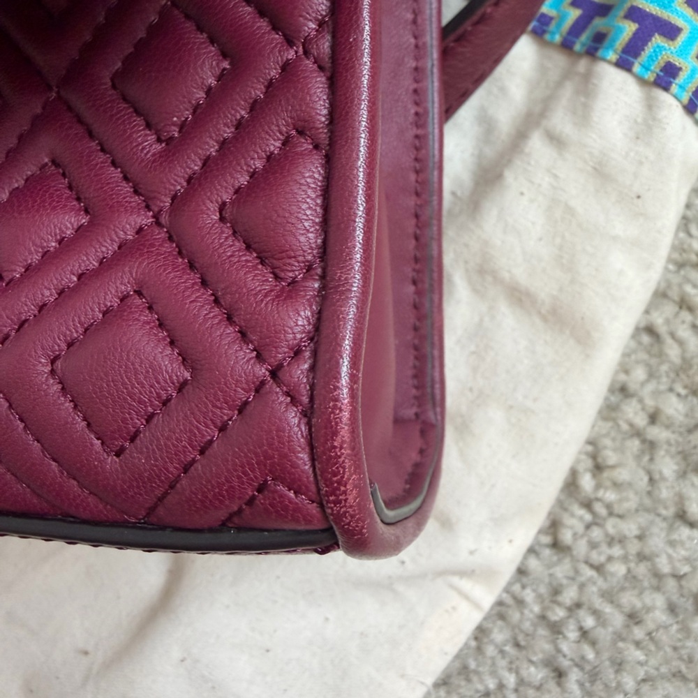 Tory Burch Small Fleming Shoulder Bag /Purse - Picture 13 of 13